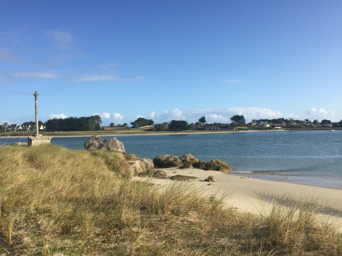 Maison Proche Bord De Mer Guissény エクステリア 写真